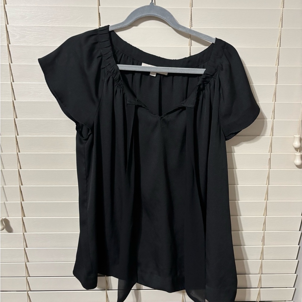 Medium black blouse